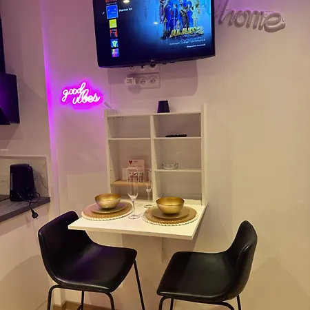 Honey Room22 , Grand Parking, Proche Gare 쎙브히육